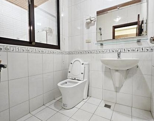 ☀️超值頂美高級社區4房透天~可祭祀養寵租補入戶~平面車位 - Image 13