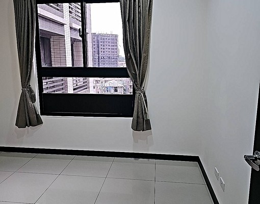 出租~過嶺大清劍橋4房車 - Image 2