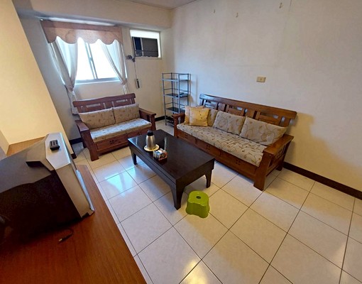 南區三房✨大慶工學視野戶｜鄰近高工、美村生活圈✨租補可談 - Image 2