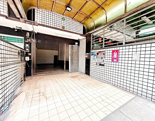 ❤️東區十甲路商圈整棟四樓透天店住🉑營登🉑神明廳 - Image 2
