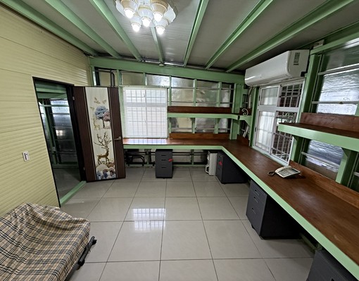 市中心5+1房車庫透天★68快速★屋齡新 - Image 11