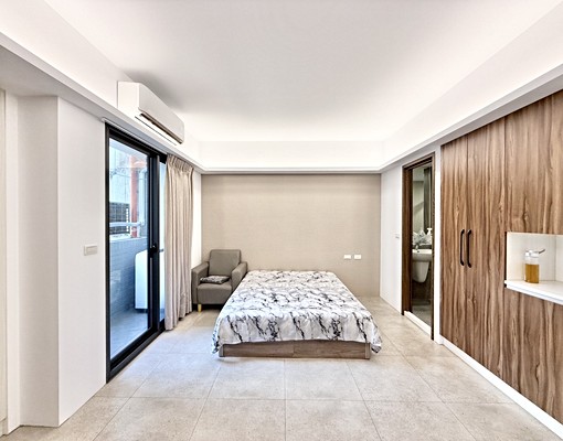 稀有釋出✨整面系統櫃✨奢華套房✨乾溼分離✨陽台獨洗 - Image 2