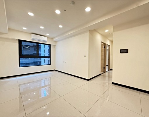 TO免仲可租補|高樓層大坪數過嶺三房學區房車 - Image 1