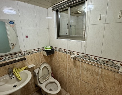 🌸板橋站🌸1.2F大空間🌸可住可辦🌸可報稅 - Image 7