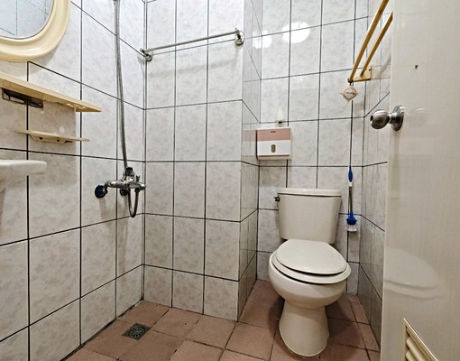 可租補龜山國小旁精美三房車 - Image 11