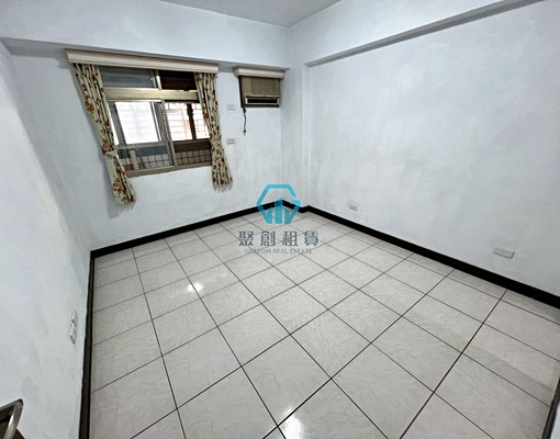 含管含車位學區大三房 - Image 7