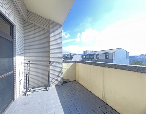 園區旁大套房｜垃圾集中管理｜使用空間超大｜獨立洗衣機 - Image 6