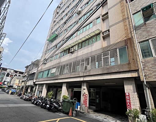 永康市中心一房一廳出租,可租補,獨立洗衣機,室內機車位 - Image 9