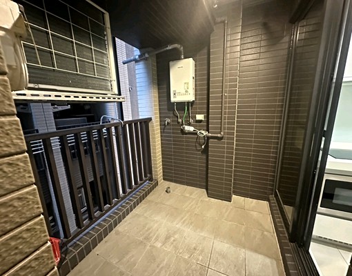 海山捷運重劃區都心花園裝潢一房一廳+大車位 - Image 6