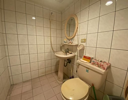 新北市八里區中華路優質社區電梯大樓 - Image 3