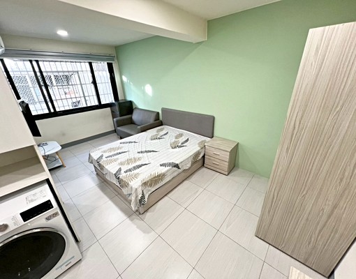 去年完工🌞租屋補助🌞獨洗獨曬🌞室內機車位🌞衛浴開窗 - Image 1