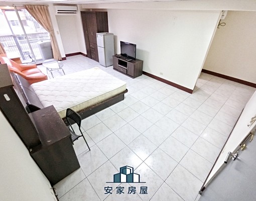 台電🔥獨立大套房🔥可租補 - Image 1