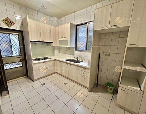 北區透天6房#可租補可入戶#雙平面車位#可貓咪 - Image 11