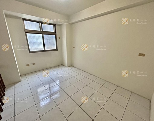 北區透天6房#可租補可入戶#雙平面車位#可貓咪 - Image 8