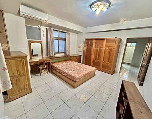 北區透天6房#可租補可入戶#雙平面車位#可貓咪 - Image 3