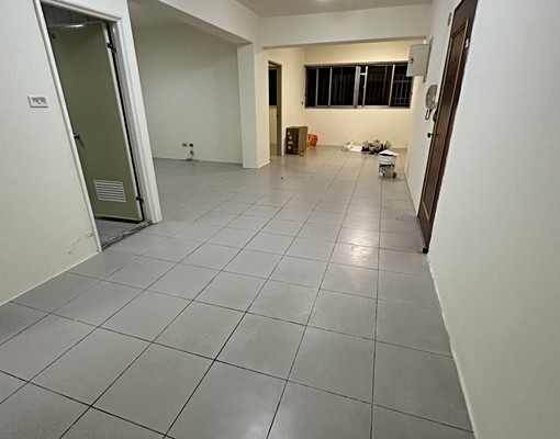 優質地段🌈仁愛路🌈秀峰國小旁👍電梯3+1房 - Image 1