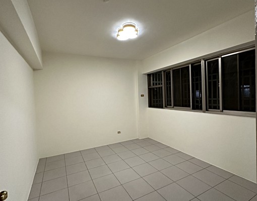 優質地段🌈仁愛路🌈秀峰國小旁👍電梯3+1房 - Image 8