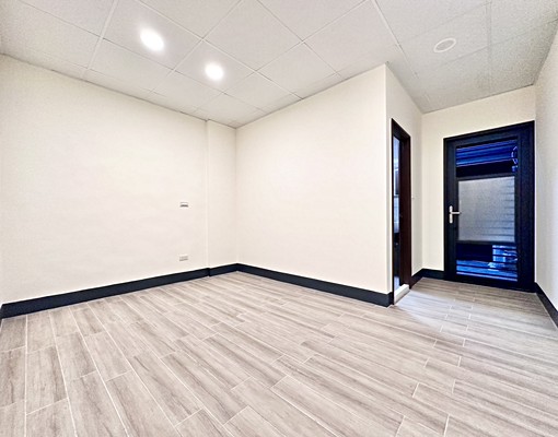 清泉崗🌟全新完工🌟透天大四房🌟門前平車🌟可租補 - Image 12