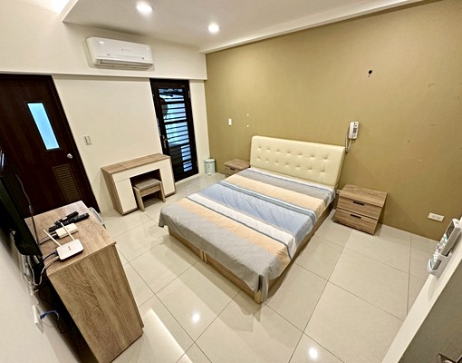 陽台獨洗💕可租補❗️走路全家小七♫𝄞🎶妹子的梳妝台🪞 - Image 1