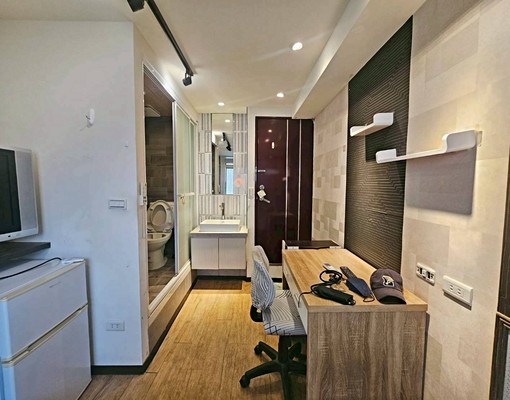 景安🏠可租補報稅/採光通風外推窗獨曬衣/家具齊全/機能佳 - Image 4