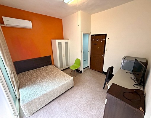 南勢角🏠可租補/免爬高採光通風/獨立陽台洗曬/家具齊全/ - Image 2