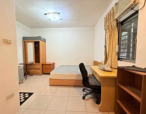 永安市場🚄水泥磚牆🧱包水網路🛜獨立電表⚡️秒殺出租 - Image 2