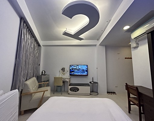 逢甲音樂主題大套房,配兩套桌椅與沙發 - Image 10