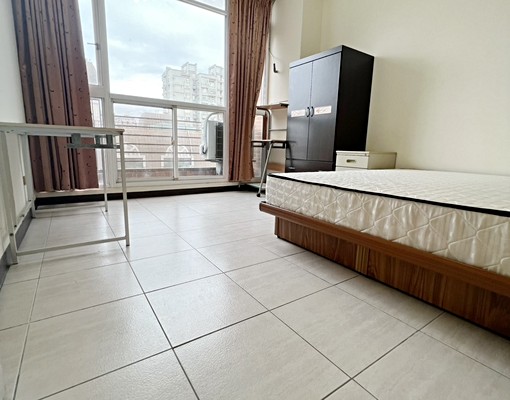 走路大慶中山醫🌺合租首選四房🌺公園苑🌺租補🌺露天平車 - Image 1