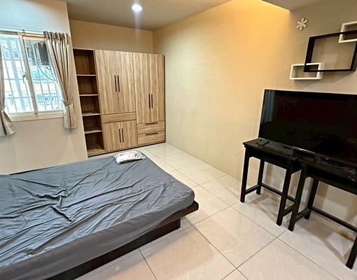 三民高中❣️全新裝潢~可租補稅!獨立陽台洗曬、大空間家具齊全 - Image 3