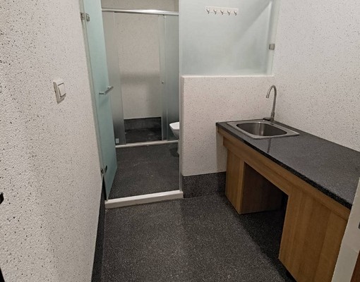 ✨可租補✨含管水網✨衛浴乾溼分離✨一卡皮箱✨全新電梯套房 - Image 8