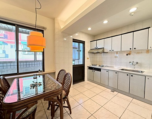 【吉屋租賃】西屯稀有超大溫馨華廈♡傢俱家電全配♡租補♡子母車 - Image 11