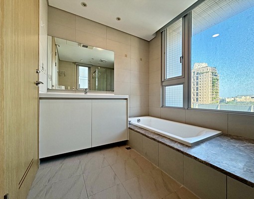 烏日高鐵敬業雲起大空間三房平車 - Image 10