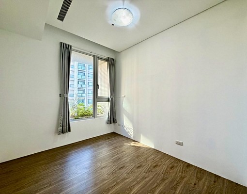 烏日高鐵敬業雲起大空間三房平車 - Image 13