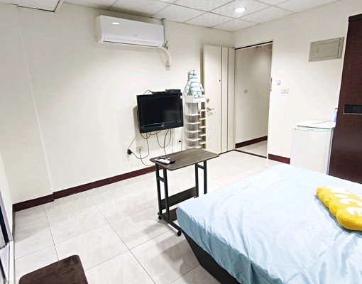 可租補近成大校區小陽台精緻套房拎包入住 - Image 4