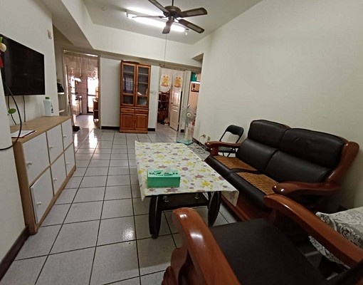 樹孝商圈全配可租補美華廈 - Image 2