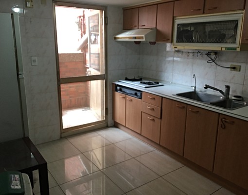 建工商圈|生活機能佳.溫馨舒適宅|大樓4房2廳3衛3陽台 - Image 2