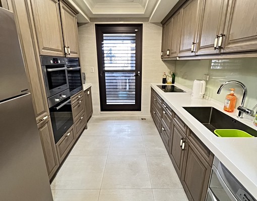 【精選】A18高鐵青埔地標中悅八京四房雙車 - Image 5