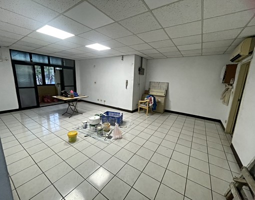 🍎榮富國小🍎佳瑪百貨2摟🍎前後陽台大三房~ - Image 1