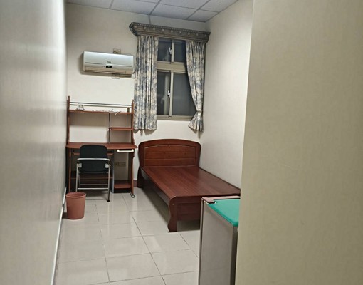 明成街學生套房出租 - Image 1