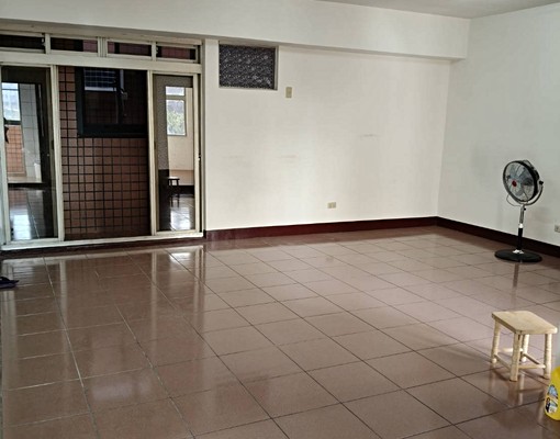 竹南山佳國小整層二房 - Image 2