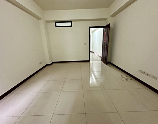 億載大地坪38電梯店墅 - Image 9