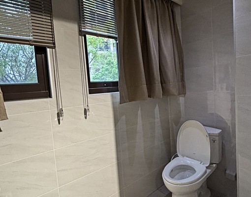 竹東高質感社區電梯透天出租 - Image 7