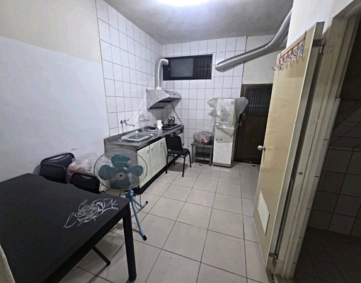 透天3房2廳便宜出租可申請補助 - Image 5