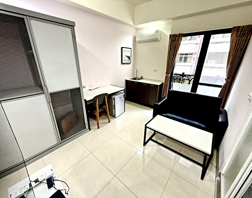 近逢甲黃金地段🔥可租補雙租補|陽台獨洗|流理台|乾溼分離 - Image 5