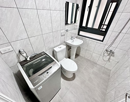 📍中國醫套房📍租補❤️獨洗流理台❤️衛浴開窗 - Image 7