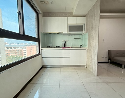 南屯區★微笑城市★【2+1房|平面車位】✅傢俱電全配 - Image 1