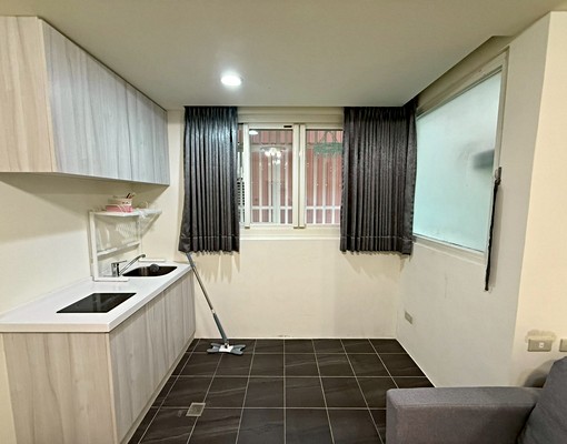 雙連❣️免爬梯採光通風台水電~獨立門牌捷運機能佳~租補稅獨洗 - Image 7