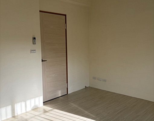 (屋主出租)太平區長億路熱鬧地段三層透天1+2店住 - Image 9