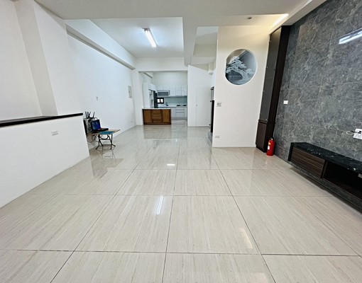 🔥太平新光重劃區|黃金地段・高質感四房透天出租🔥 - Image 1