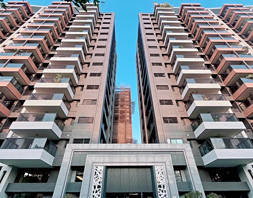 💰可租補💰免服務費|楠梓車站生活圈|精美高樓兩房 - Image 1